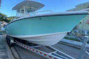 2016 Mako 284 Center Console thumbnail 4