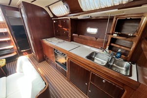 Whiskey Compass 42ft Bavaria Yacht For Sale