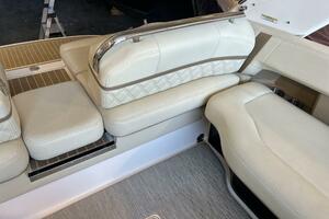 28ft Regal Yacht For Sale