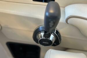 28ft Regal Yacht For Sale