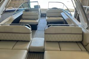 28ft Regal Yacht For Sale