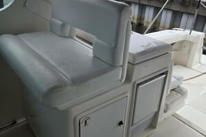 2002 Tiara Yachts 3500 Open thumbnail 11