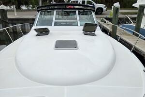 2002 Tiara Yachts 3500 Open thumbnail 22