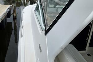 2002 Tiara Yachts 3500 Open thumbnail 18