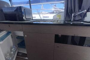 2020 Jeanneau Merry Fisher 1095 35ft Jeanneau Yacht For Sale