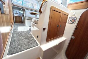 Seahawk 34ft PDQ Yacht For Sale