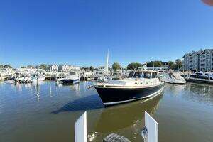 Nautical 2007 Grand Banks 49 Eastbay SX Yacht For Sale in Grand Haven MI