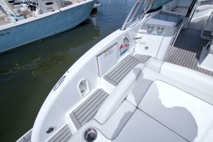 Ship Faced 35ft Formula Yacht For Sale