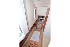 Ship Faced 35ft Formula Yacht For Sale