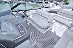 Ship Faced 35ft Formula Yacht For Sale