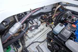 Ship Faced 35ft Formula Yacht For Sale