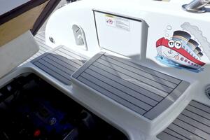 Ship Faced 35ft Formula Yacht For Sale