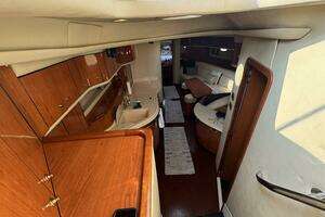 2001 Sea Ray 540 Sundancer thumbnail 19