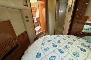 2001 Sea Ray 540 Sundancer thumbnail 27