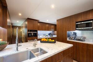 SASSY 102ft Hargrave Yacht For Sale