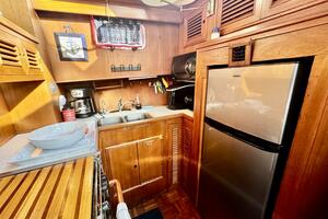 47ft Marine Trader Yacht For Sale