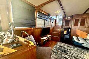 1986 Marine Trader 47 Tradewinds thumbnail 29
