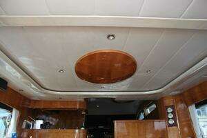 1999 Horizon 70 FLY thumbnail 39