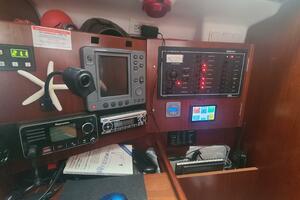 Seeress 39ft Beneteau Yacht For Sale