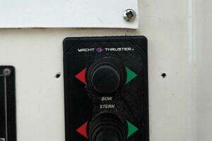 1998 Navigator 5300 thumbnail 49