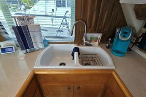 Toes in the Water 53ft Navigator Yacht For Sale