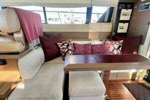 2017 Beneteau Monte Carlo 4 thumbnail 8