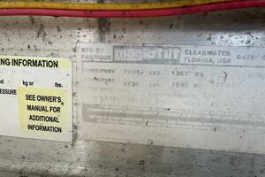 24ft NauticStar Yacht For Sale