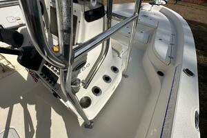 24ft NauticStar Yacht For Sale