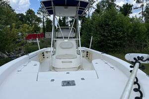 24ft NauticStar Yacht For Sale
