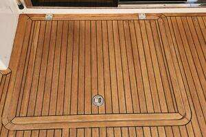1998 Viking Princess Sport Cruiser thumbnail 89