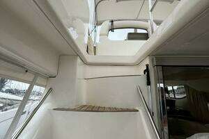 1998 Viking Princess Sport Cruiser thumbnail 8