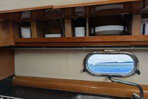 1998 Viking Princess Sport Cruiser thumbnail 36