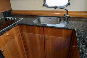 1998 Viking Princess Sport Cruiser thumbnail 34