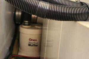 Different Drummer 50ft Viking Princess Yacht For Sale