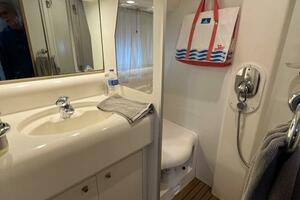 Different Drummer 50ft Viking Princess Yacht For Sale