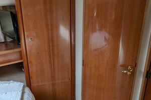 Different Drummer 50ft Viking Princess Yacht For Sale