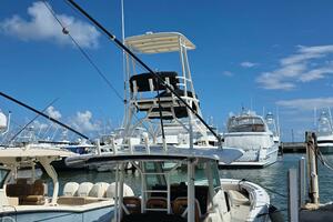 36ft Boston Whaler Yacht For Sale