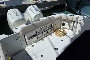 36ft Boston Whaler Yacht For Sale