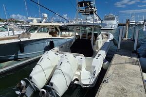36ft Boston Whaler Yacht For Sale
