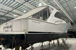 2020 Hatteras GT45 Express thumbnail 13