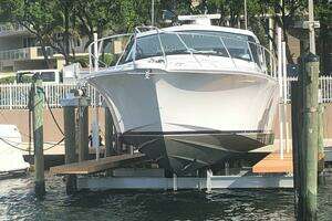 2020 Hatteras GT45 Express thumbnail 6