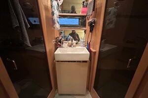 Contentment 44ft Carver Yacht For Sale