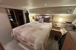 Contentment 44ft Carver Yacht For Sale