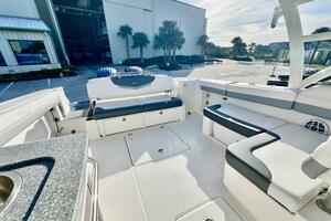 31ft Robalo Yacht For Sale