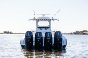 39FT (11.89M) YELLOWFIN