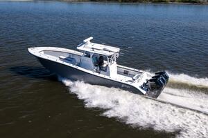 36FT (10.97M) YELLOWFIN