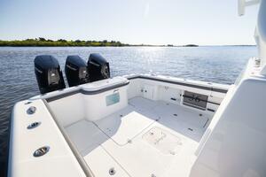 36FT (10.97M) YELLOWFIN