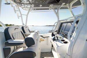 2023 Yellowfin thumbnail 40