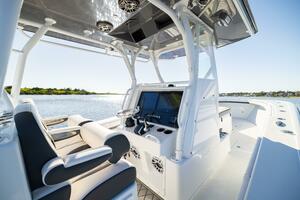 36FT (10.97M) YELLOWFIN