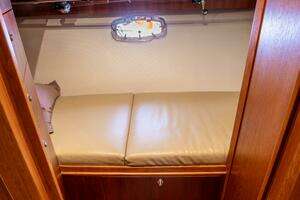 2015 Tiara Yachts 4300 Open thumbnail 15
